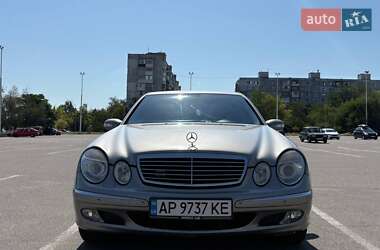 Седан Mercedes-Benz E-Class 2003 в 
