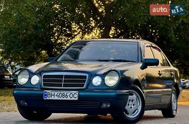 Седан Mercedes-Benz E-Class 1999 в Одесі