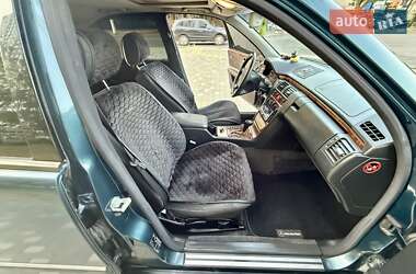 Седан Mercedes-Benz E-Class 1999 в 