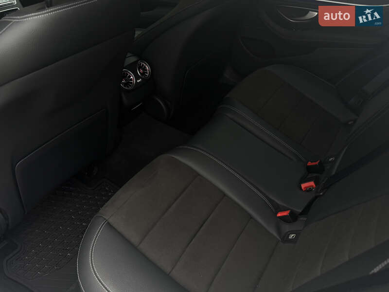 Седан Mercedes-Benz E-Class 2021 в Києві