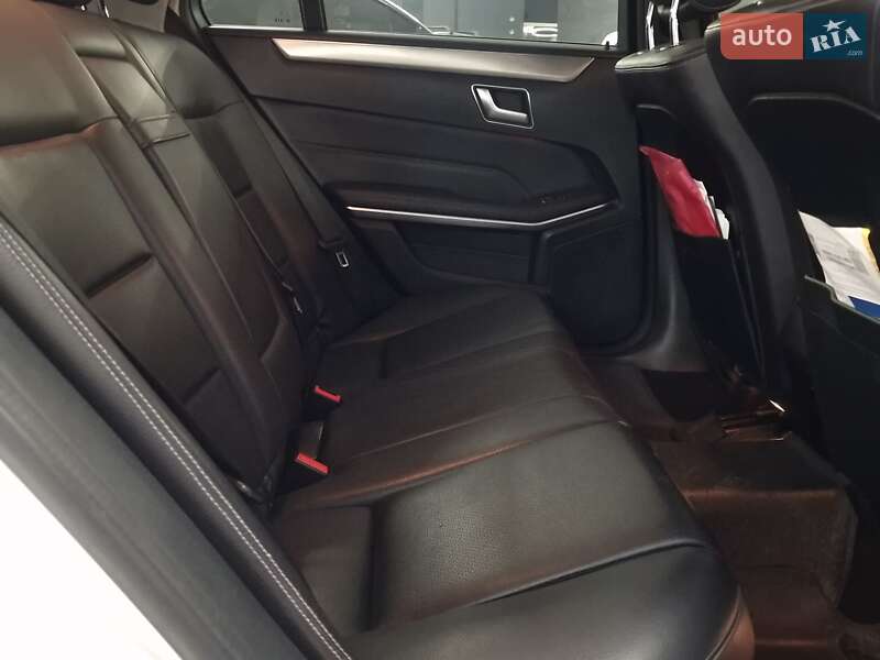 Седан Mercedes-Benz E-Class 2014 в Николаеве