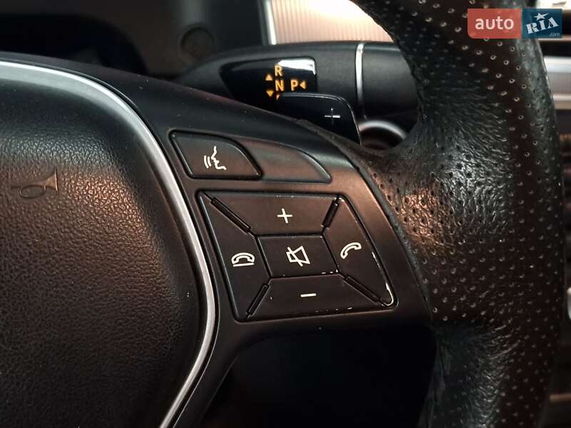 Седан Mercedes-Benz E-Class 2014 в Николаеве