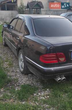 Седан Mercedes-Benz E-Class 1997 в 