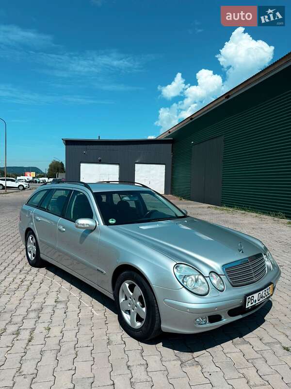 Mercedes-Benz E-Class 2004