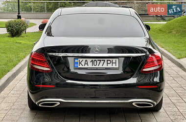 Седан Mercedes-Benz E-Class 2019 в 
