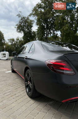 Седан Mercedes-Benz E-Class 2018 в 