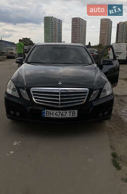 Седан Mercedes-Benz E-Class 2011 в Одессе