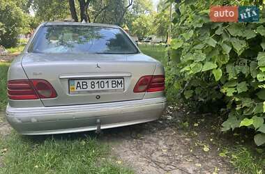 Седан Mercedes-Benz E-Class 2000 в Вінниці