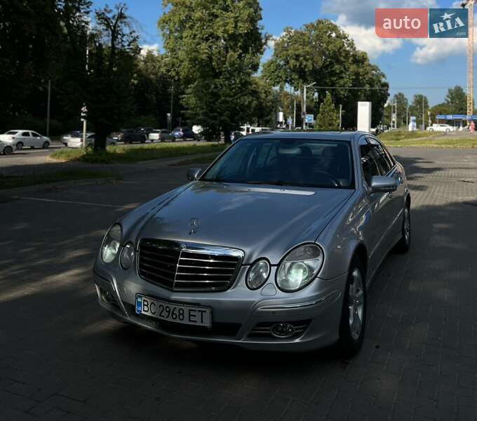 Mercedes-Benz E-Class 2003