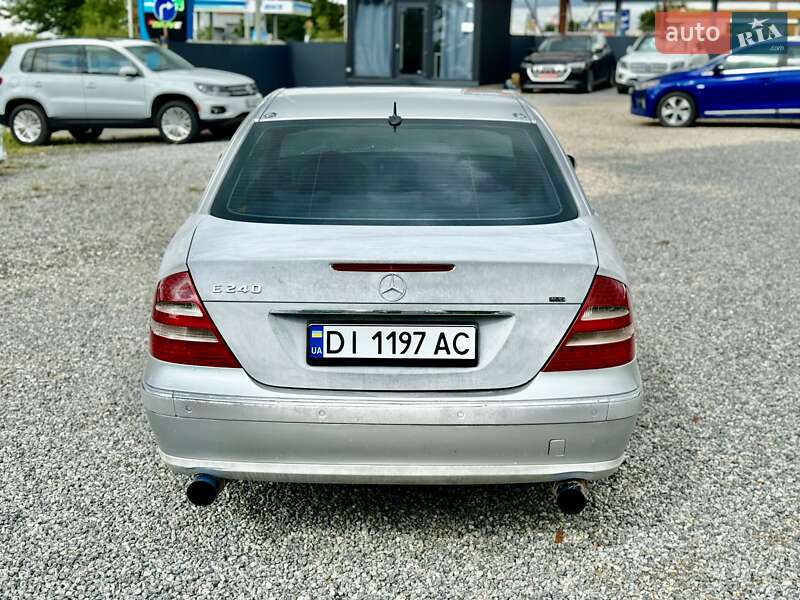 Седан Mercedes-Benz E-Class 2002 в Тернополі