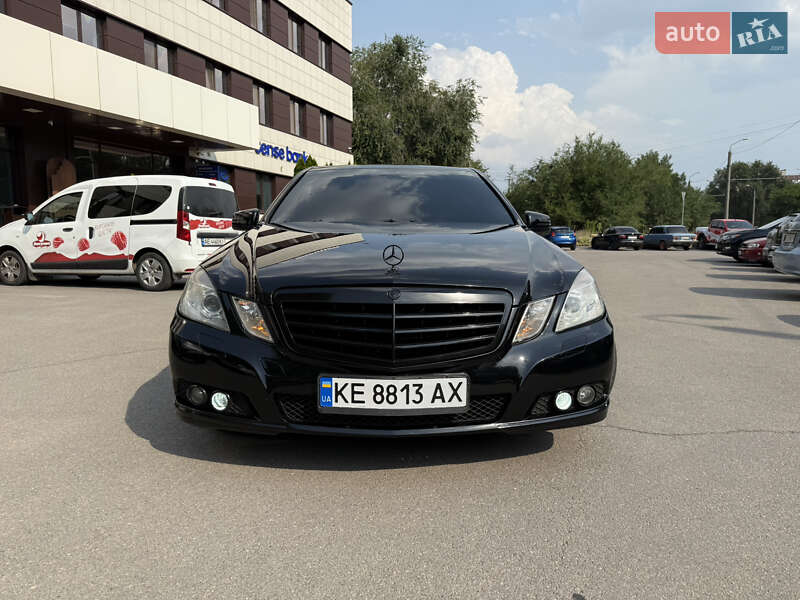 Седан Mercedes-Benz E-Class 2010 в Днепре фото 2 Седан Mercedes-Benz E-Class 2010 в Днепре