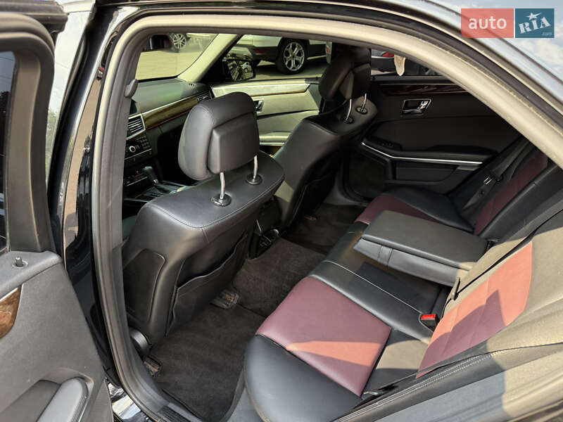 Седан Mercedes-Benz E-Class 2010 в Днепре фото 10 Седан Mercedes-Benz E-Class 2010 в Днепре