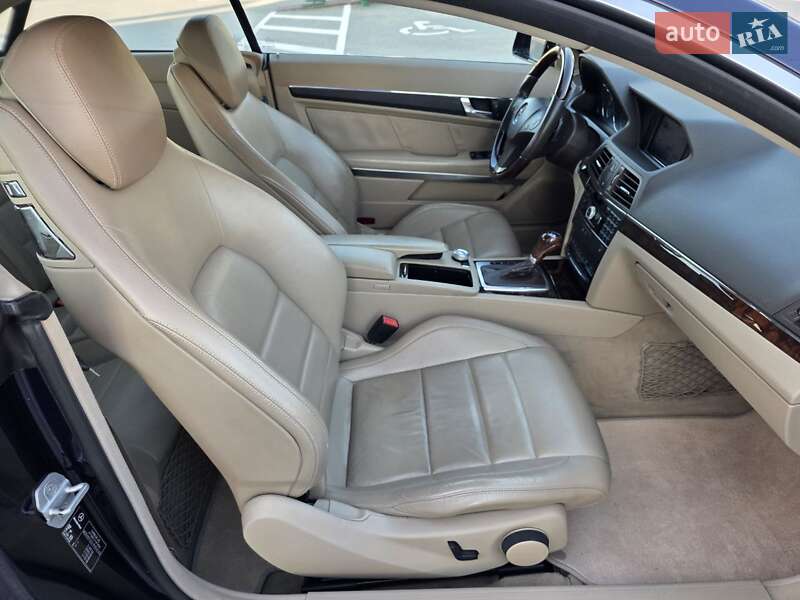 Купе Mercedes-Benz E-Class 2010 в Тернополе