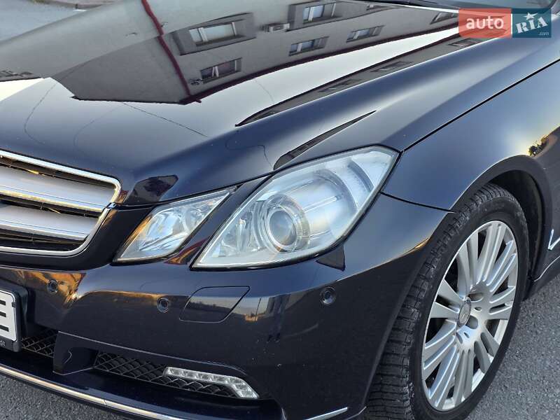 Купе Mercedes-Benz E-Class 2010 в Тернополе