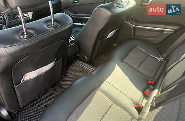 Седан Mercedes-Benz E-Class 2010 в Киеве