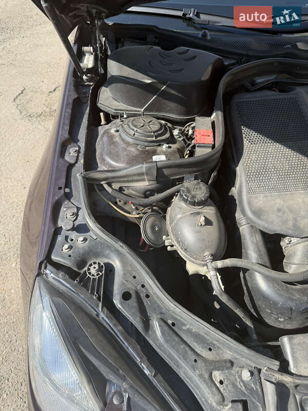 Седан Mercedes-Benz E-Class 2010 в Могилів-Подільському фото 26 Седан Mercedes-Benz E-Class 2010 в Могилів-Подільському