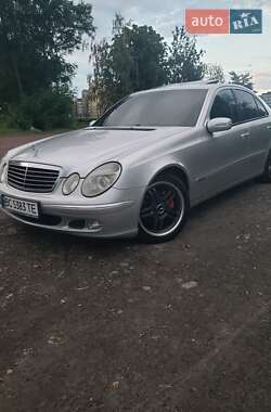 Седан Mercedes-Benz E-Class 2002 в Шептицькому