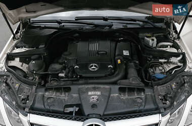 Купе Mercedes-Benz E-Class 2010 в 