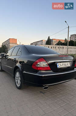 Седан Mercedes-Benz E-Class 2008 в 