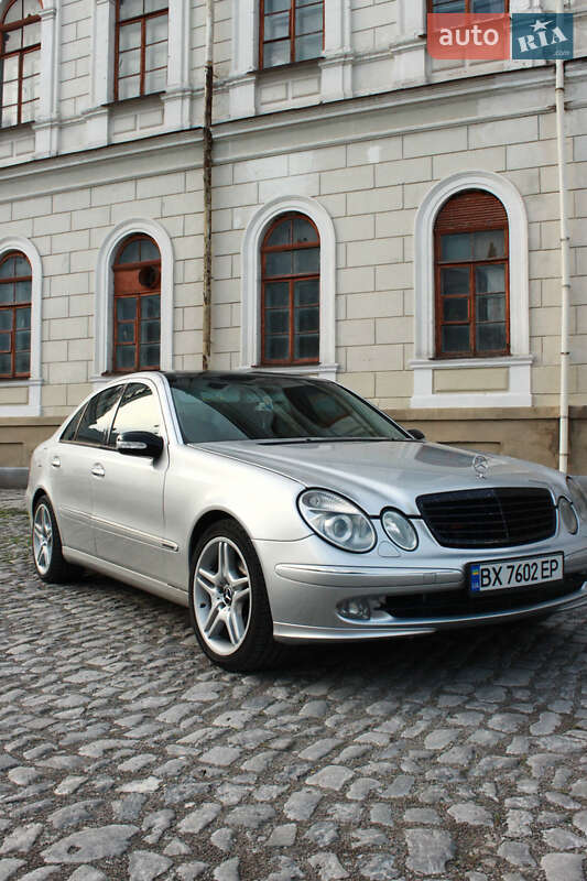 Mercedes-Benz E-Class 2004