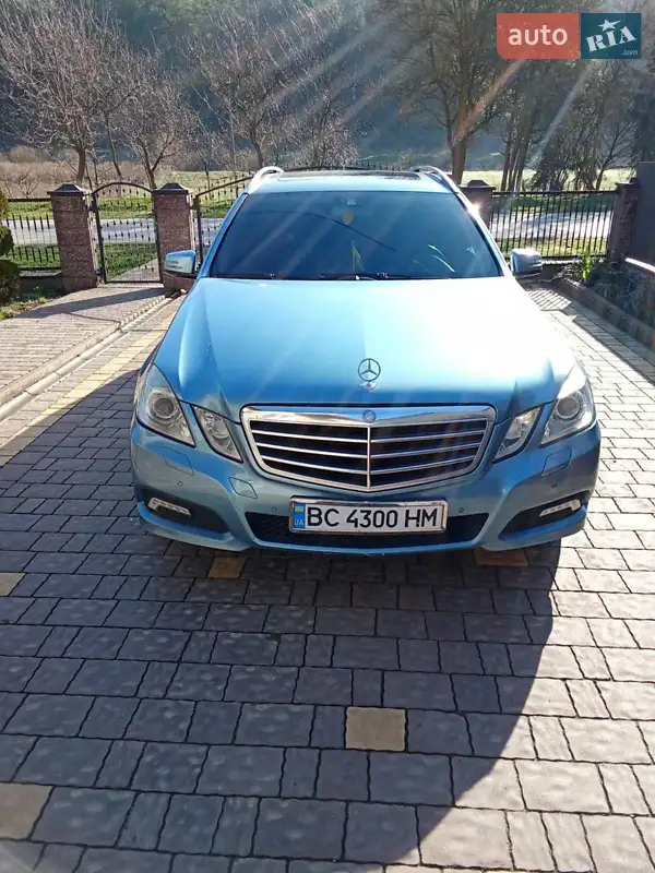 Mercedes-Benz E-Class 2009