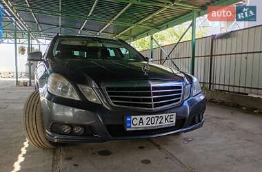 Универсал Mercedes-Benz E-Class 2010 в Кропивницком