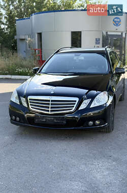 Універсал Mercedes-Benz E-Class 2011 в Тернополі