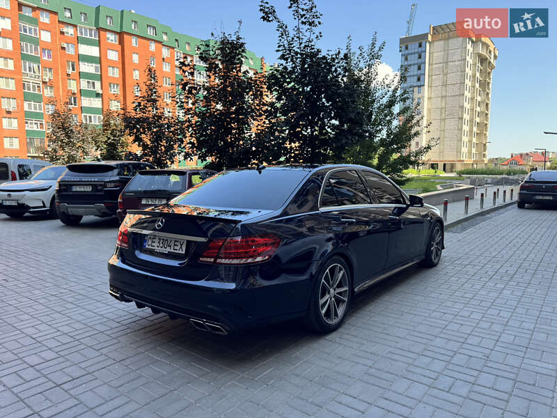 Седан Mercedes-Benz E-Class 2014 в Чернівцях