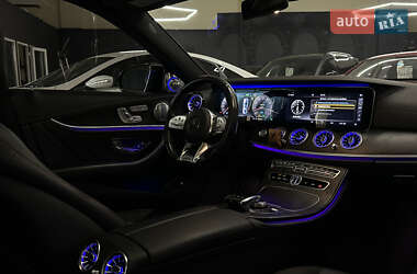 Седан Mercedes-Benz E-Class 2019 в 