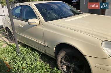 Седан Mercedes-Benz E-Class 2003 в 
