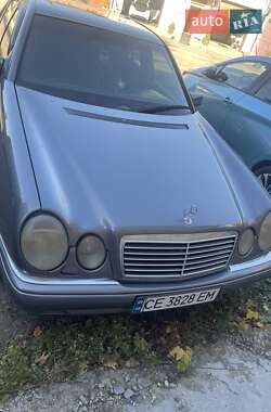 Седан Mercedes-Benz E-Class 1997 в Черновцах