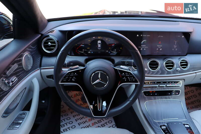 Седан Mercedes-Benz E-Class 2022 в Львове
