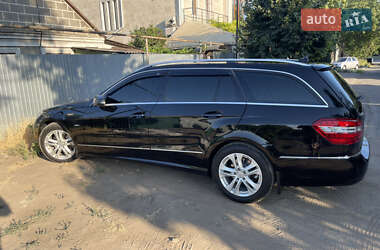 Универсал Mercedes-Benz E-Class 2010 в Одессе