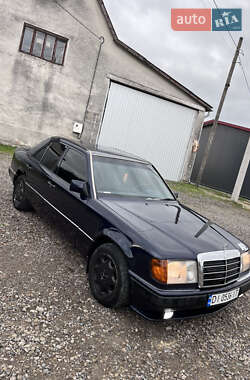 Седан Mercedes-Benz E-Class 1991 в  фото 4 Седан Mercedes-Benz E-Class 1991 в