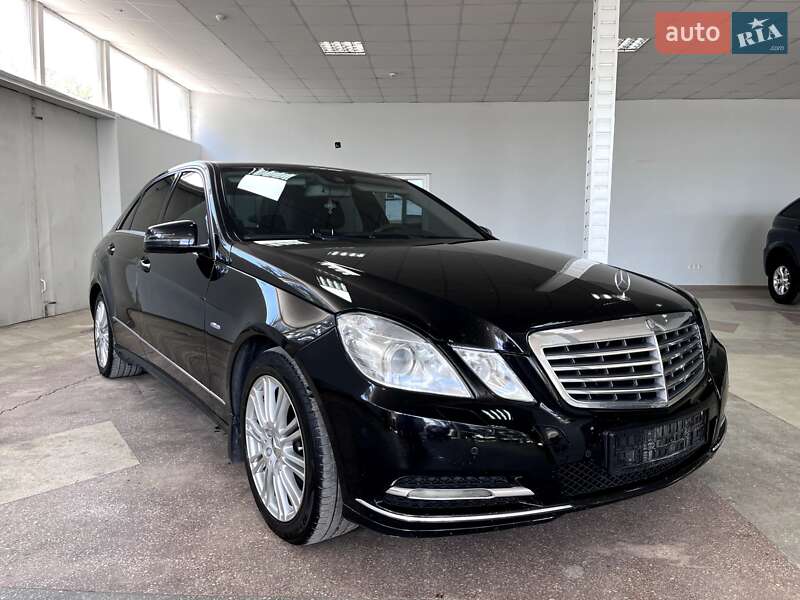 Седан Mercedes-Benz E-Class 2012 в Тернополі фото 11 Седан Mercedes-Benz E-Class 2012 в Тернополі