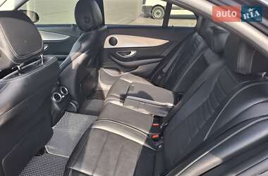 Седан Mercedes-Benz E-Class 2016 в 