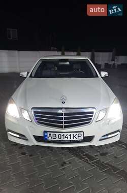 Седан Mercedes-Benz E-Class 2012 в Хмельнике