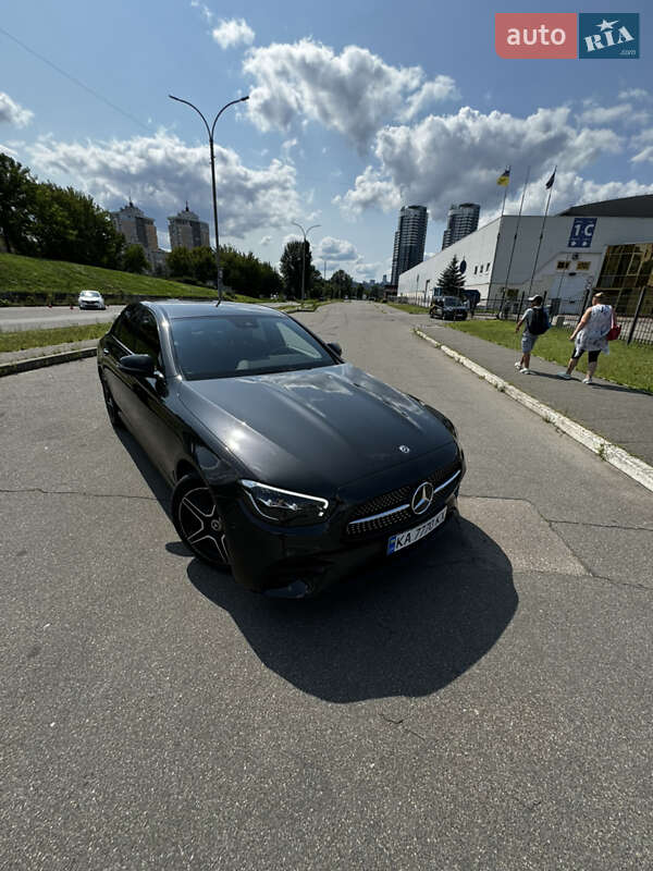 Седан Mercedes-Benz E-Class 2020 в Киеве фото 28 Седан Mercedes-Benz E-Class 2020 в Киеве