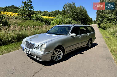 Універсал Mercedes-Benz E-Class 2001 в Львові