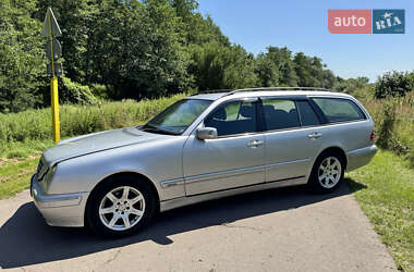 Универсал Mercedes-Benz E-Class 2001 в 