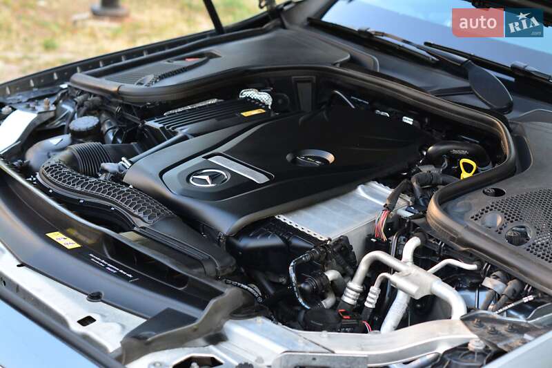 Седан Mercedes-Benz E-Class 2016 в Кривому Розі