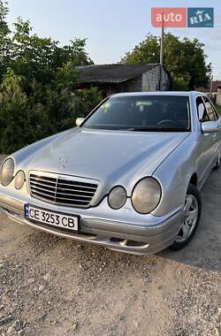 Седан Mercedes-Benz E-Class 2000 в Сокирянах