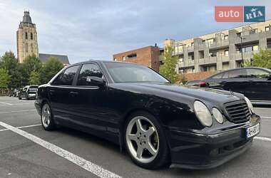 Седан Mercedes-Benz E-Class 2000 в Ходосовке