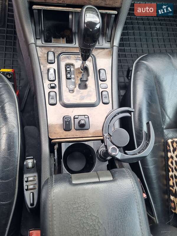 Седан Mercedes-Benz E-Class 2001 в Ивано-Франковске