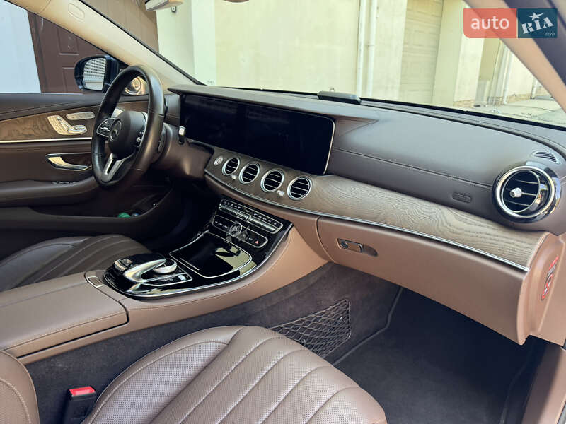 Седан Mercedes-Benz E-Class 2018 в Одессе фото 19 Седан Mercedes-Benz E-Class 2018 в Одессе