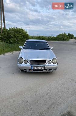 Седан Mercedes-Benz E-Class 1999 в 