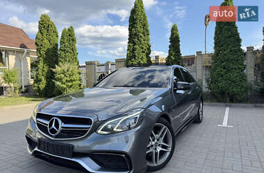 Седан Mercedes-Benz E-Class 2016 в 
