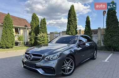 Седан Mercedes-Benz E-Class 2016 в 