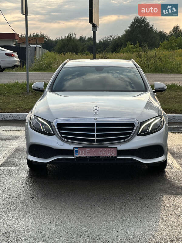 Универсал Mercedes-Benz E-Class 2019 в Луцке