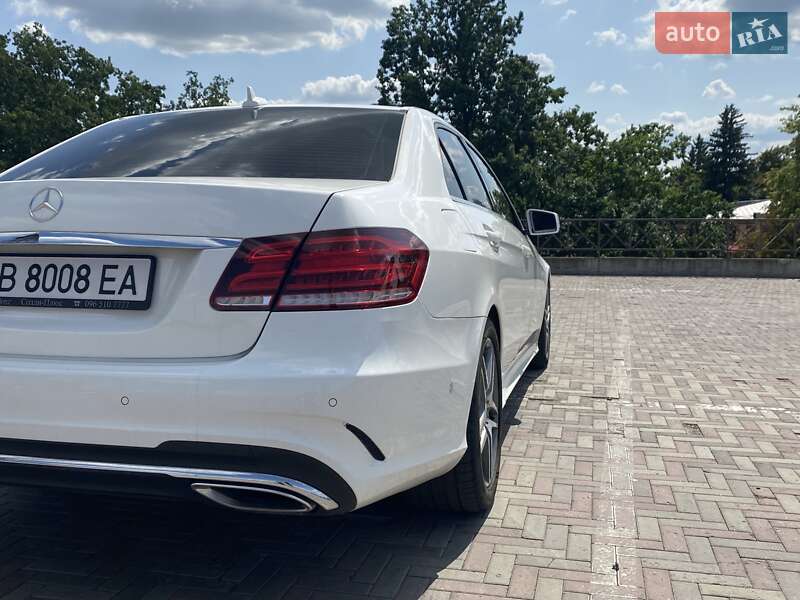 Седан Mercedes-Benz E-Class 2014 в Харкові